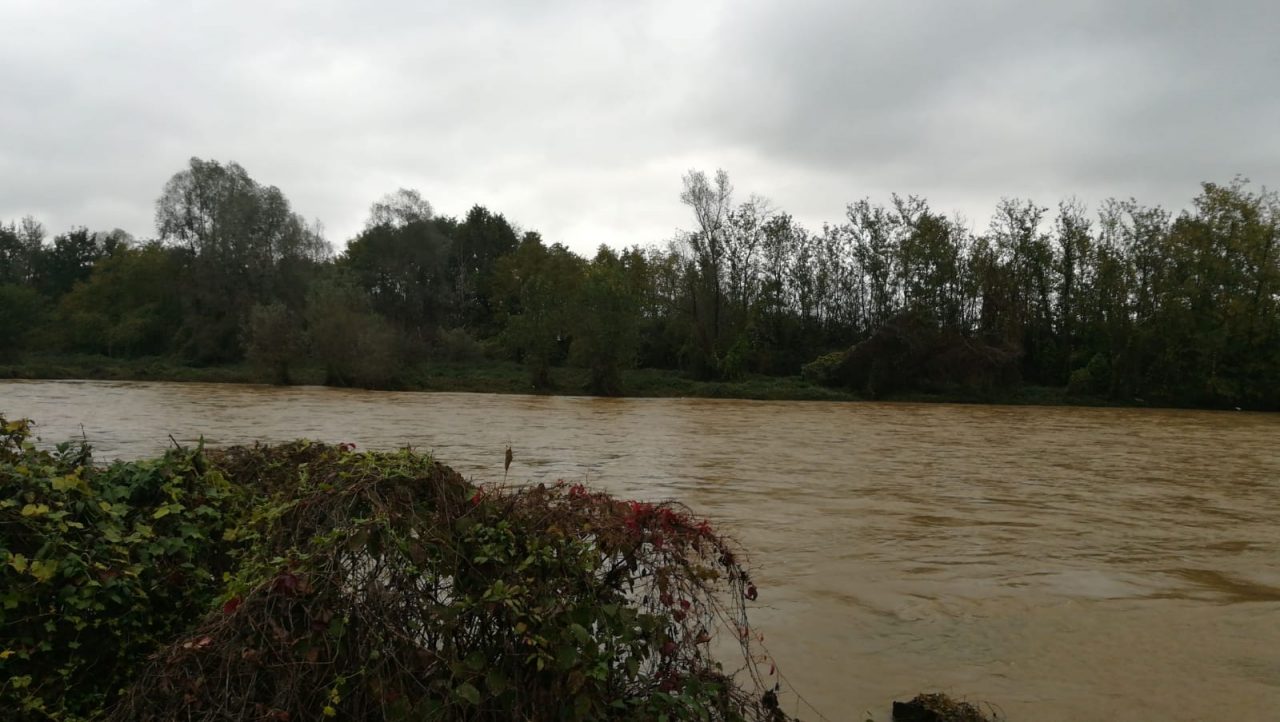 Emergenza maltempo, strade chiuse e allagamenti anche oggi, domenica 24 novembre 2019. Una situazione che prosegue da ieri, sabato 23 novembre. 