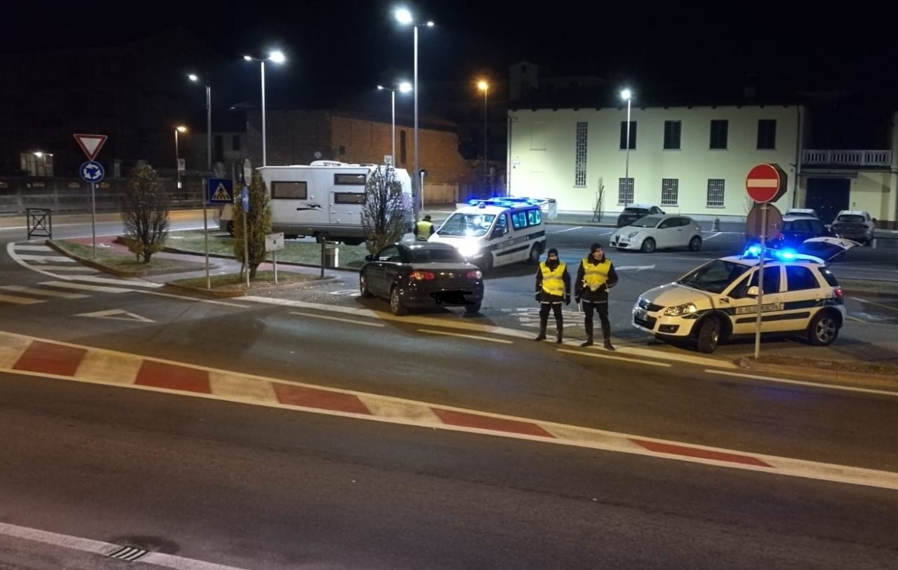 Bra, controlli notturni della Polizia municipale