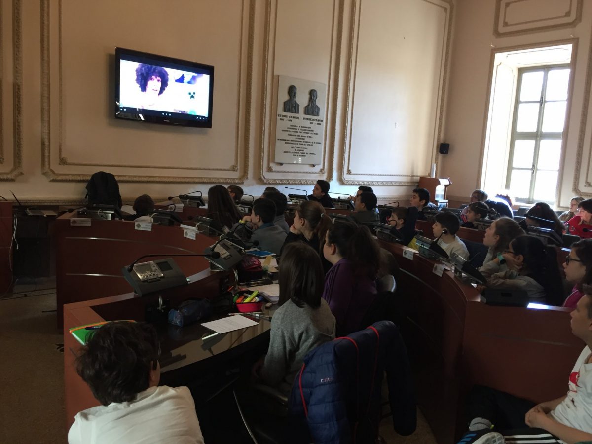Bra: bullismo e cyber bullismo in Consiglio comunale dei ragazzi