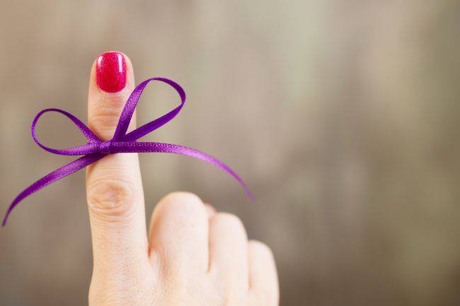 Il 15 marzo è la Giornata del fiocchetto lilla
