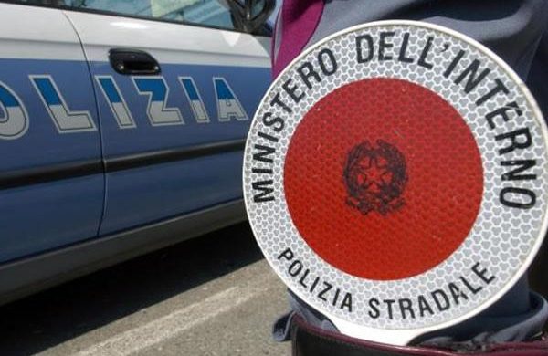 Viaggiavano in frigorifero ma a… 27 gradi. Sequestrati alimenti