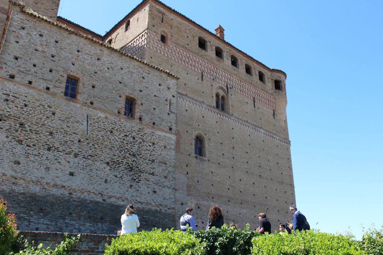 Un giardino da Fiaba nel maniero della Barolo & Castles Foundation