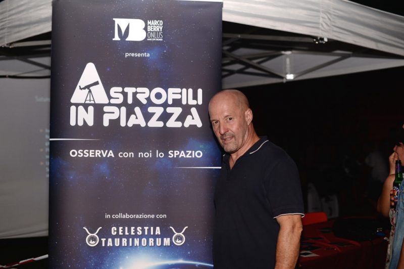 Voglia di Luna: astrofili in piazza a Bra e Alba