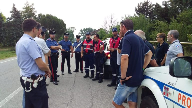 Ieri mattina le ricerche di Fabio Pezzuto nella zona di Costigliole d’Asti