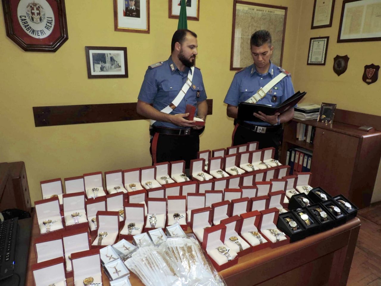 Truffatore seriale arrestato a Ceva: si presentava come funzionario INPS