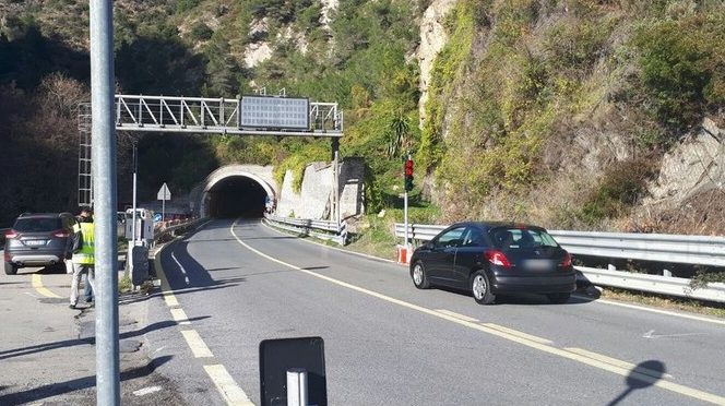 Valle Roya, sulla strada del mare si va a singhiozzo per un mese