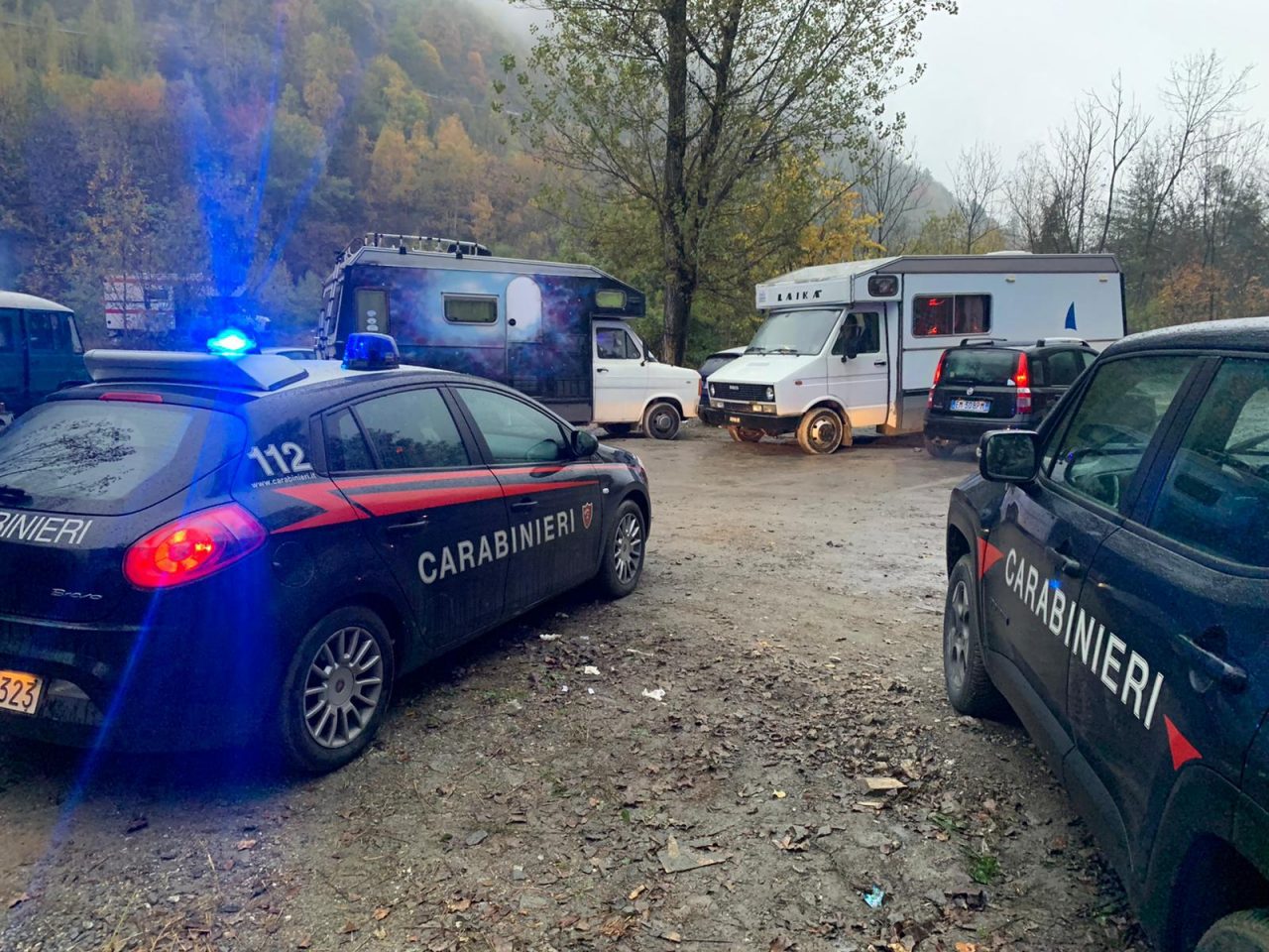 Al rave party persone da tutta Italia: 117 denunciati FOTO E VIDEO