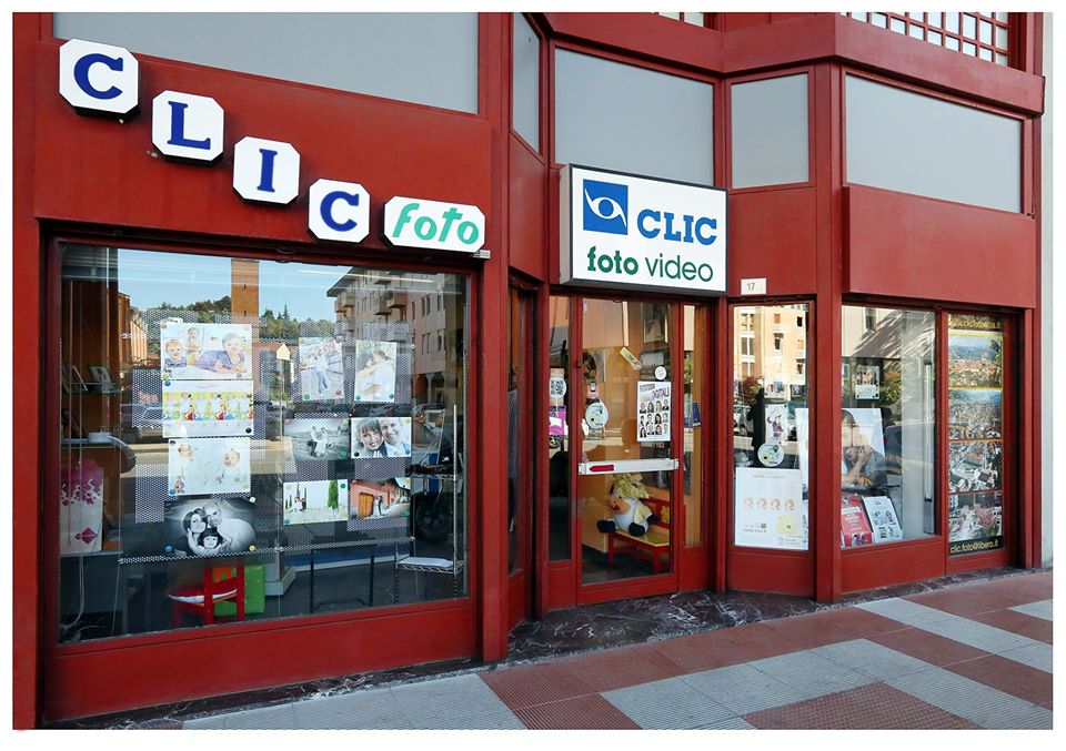 E’ morto Enzo Roggero “Clic”, memoria fotografica del Palio degli Asini