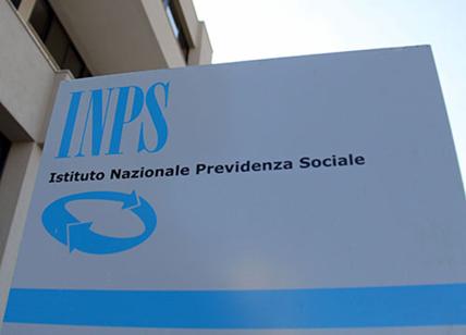 Vedovo continua a incassare la pensione della moglie morta da nove anni