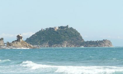 Isola di Gallinara venduta per 10 milioni di euro