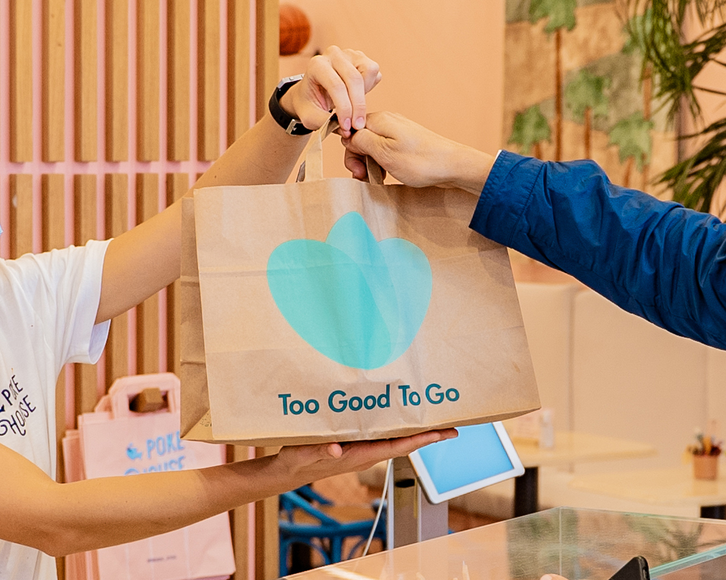 Langhe e Asti contro gli sprechi alimentari con l’app “Too Good To Go”