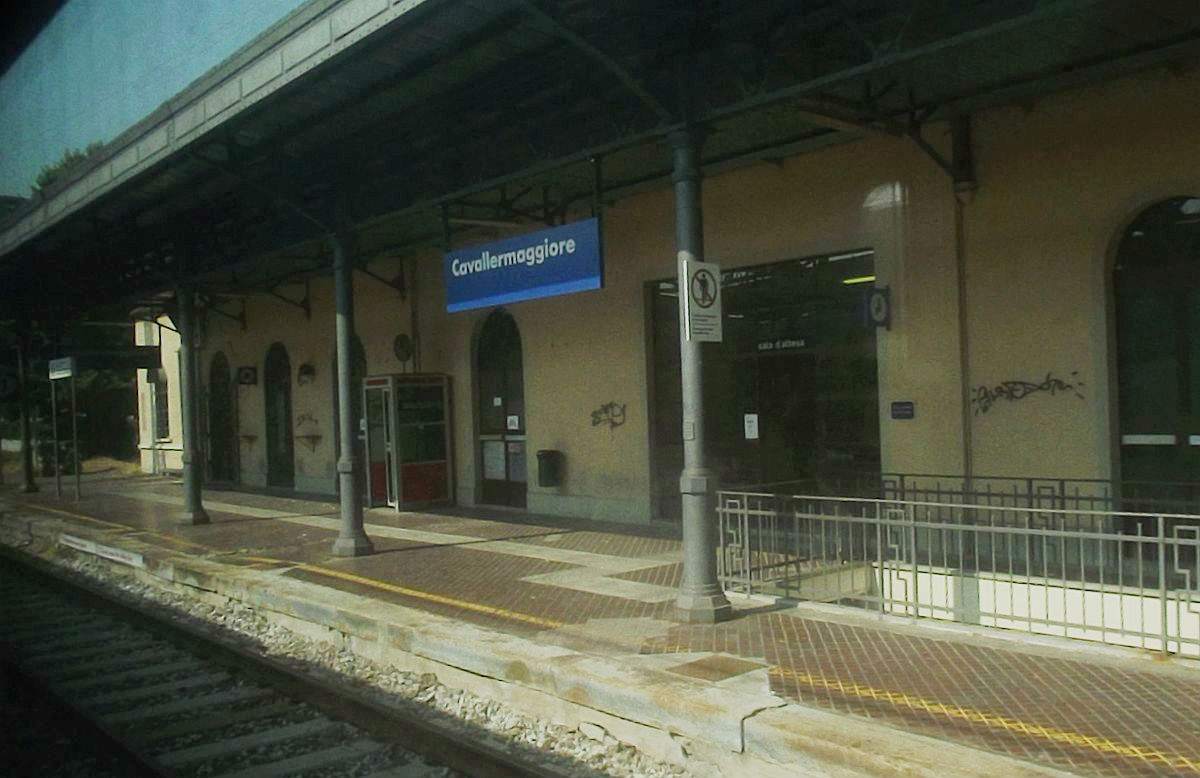 Pendolari: servono più treni regionali e il biglietto unico integrato