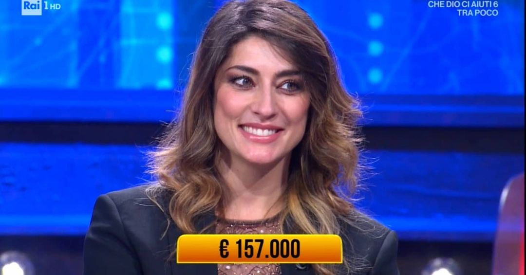 Elisa Isoardi a “I Soliti Ignoti”: vince 157mila euro che andranno in beneficenza