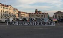 Gli ambulanti di Cuneo protestano in piazza Galimberti, sarà presente anche Cirio