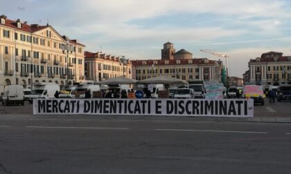 Gli ambulanti di Cuneo protestano in piazza Galimberti, sarà presente anche Cirio