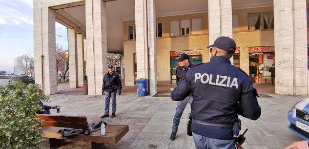 A Cuneo da oggi è vietato il consumo di alcolici in alcune aree pubbliche del Comune