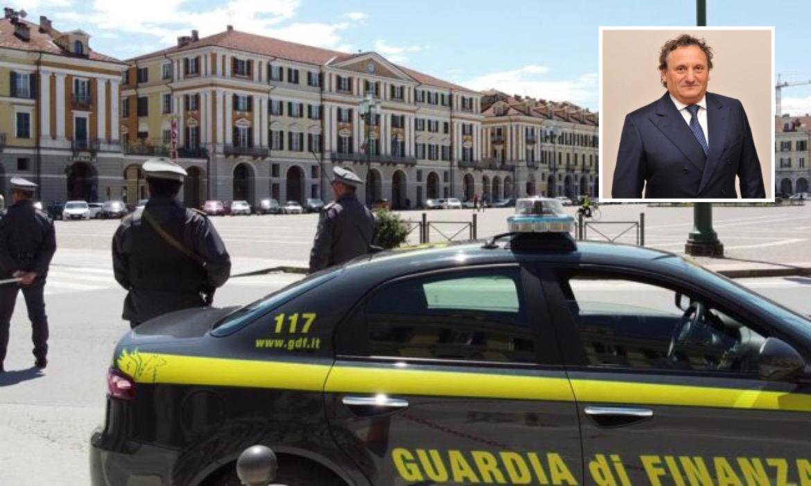 Santo Stefano Roero, arrestati ex sindaco e la sua compagna segretaria comunale