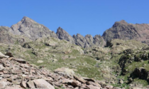 Alpinista colpito da una scarica di sassi ai piedi della parete del monte Gioffredo