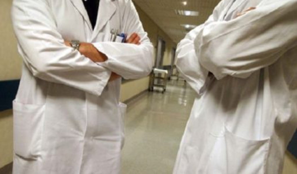 Nelle valli mancano i medici. L’Uncem: “Ne servono almeno cento nei Comuni montani piemontesi”