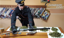 Bra, deteneva armi e marijuana per lo spaccio: arrestato dai Carabinieri