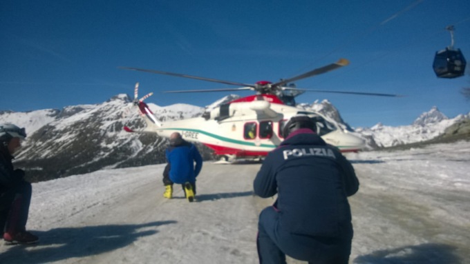 15enne infortunato sulle piste da sci: soccorso della Polizia di Stato