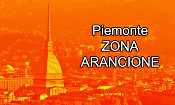 Il Piemonte verso la zona arancione: “Pesano i ricoveri dei no vax”