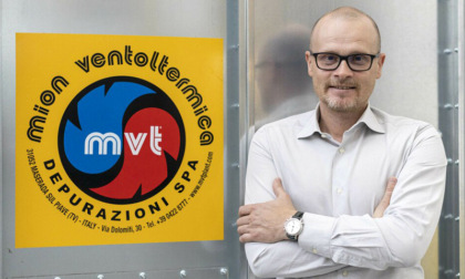 Bonus da 1300 euro se presenti al titolare dell'azienda un amico (bravo) da assumere