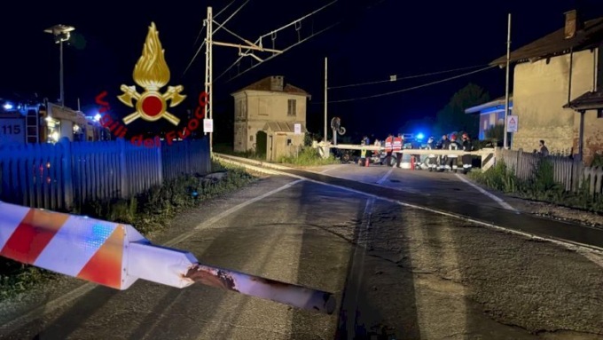 Grave incidente a Centallo, scontro tra auto e moto: morto un motociclista di 51 anni