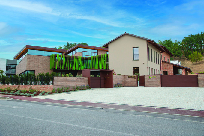 Lo scienziato e divulgatore Stefano Mancuso inaugura a Canale presso l’azienda agricola Maia  il nuovo Greenhas Research Center