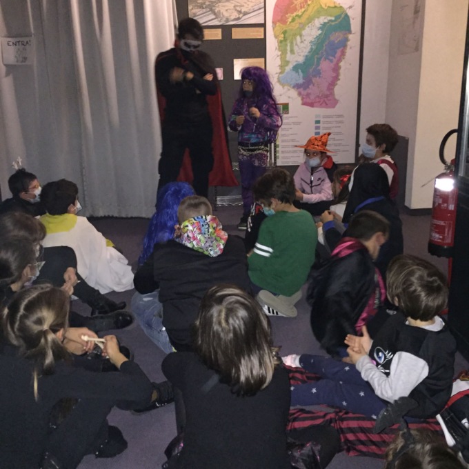 Halloween in Biblioteca e al Museo di Alba: caccia agli scheletri e spettacolo per bambini