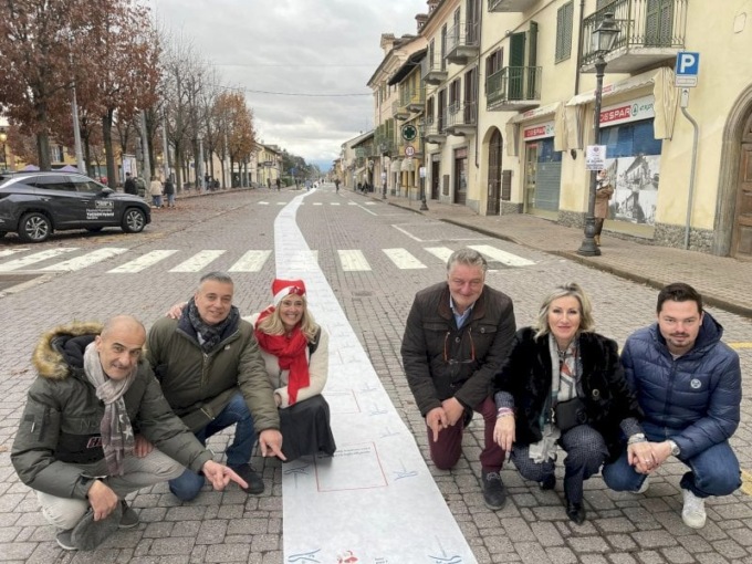 Marene, una lettera a Babbo Natale lunga quasi quattro chilometri