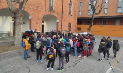 47 alunni della scuola primaria di Beinette hanno visitato il Comando dei Carabinieri di Cuneo