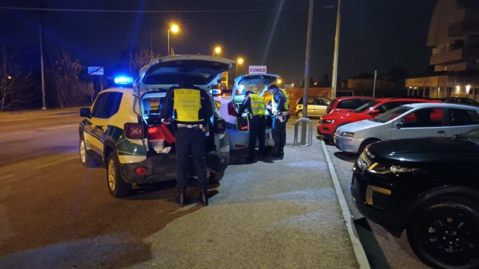 Fine settimana di controlli per la sicurezza da parte della Polizia Locale di Cuneo