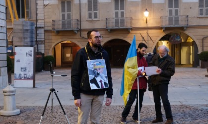 Ieri in centro la manifestazione in sostegno la manifestazione popolo ucraino: "A fianco dei partigiani di oggi"