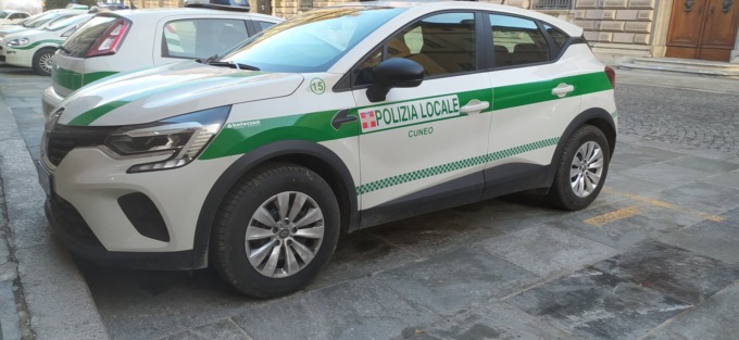 Si rompe un argine e si allaga strada Reale a Fossano