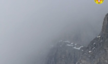 Tre scialpinisti sono precipitati dal Monte Marguareis lungo il Canale dei Torinesi. Recuperati dal Soccorso Alpino