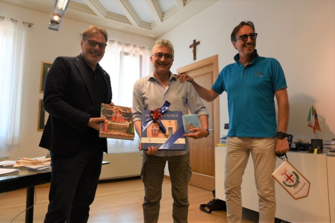 Passaggio di consegne per l’organizzazione del 76esimo congresso Fiaf alla Città di Alba