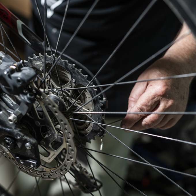 Confartigianato Cuneo porta la “Bike Valley” alla tappa braidese del  Giro d’Italia