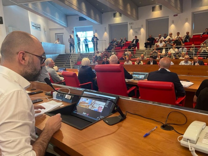 Peste suina africana: dall’Assemblea dei sindaci l’appello a potenziare tutte le misure utili per fermare l’epidemia