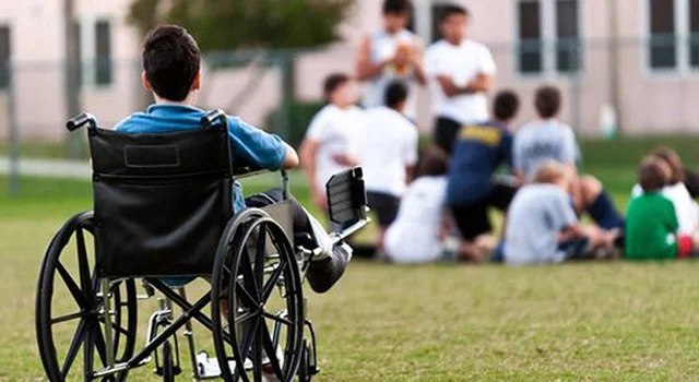 Maggiori fondi per l’assistenza ai ragazzi con disabilità nelle scuole superiori della Granda