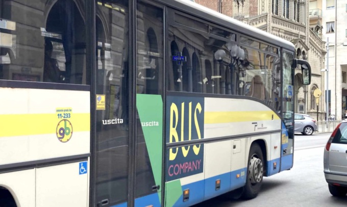“Viaggia ovunque”: un unico abbonamento estivo per spostarsi in autobus nelle due province di Cuneo e Asti
