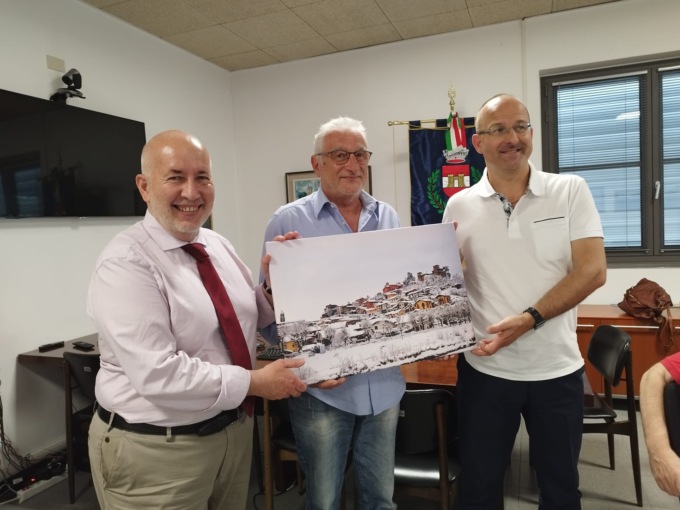 Costigliole Saluzzo stringe un patto con Quiliano e premia Slowfood per la biodiversità