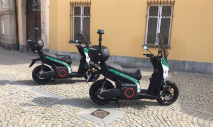 Due nuovi scooter elettrici per la Polizia Locale di Bra