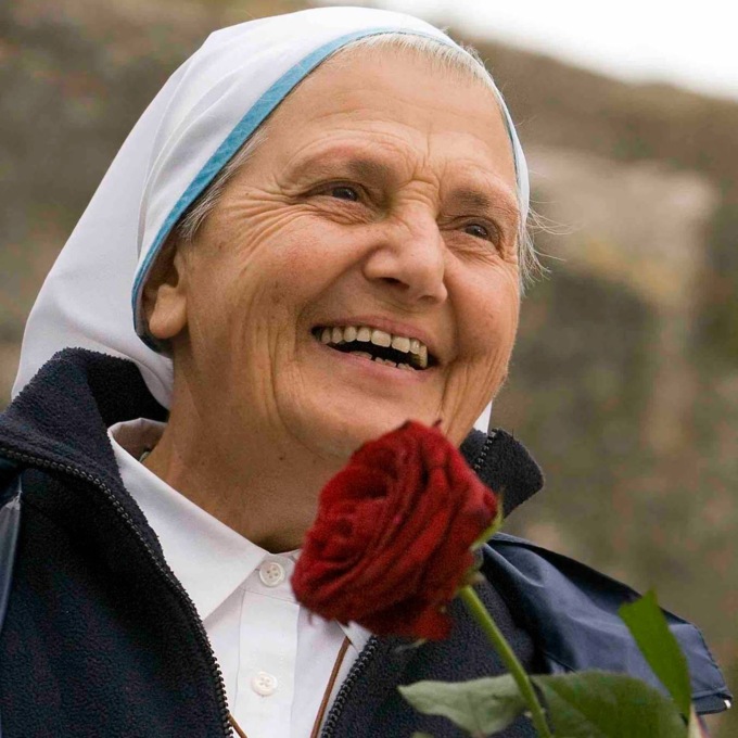 Si è spenta all’età di 86 anni madre Elvira Petrozzi