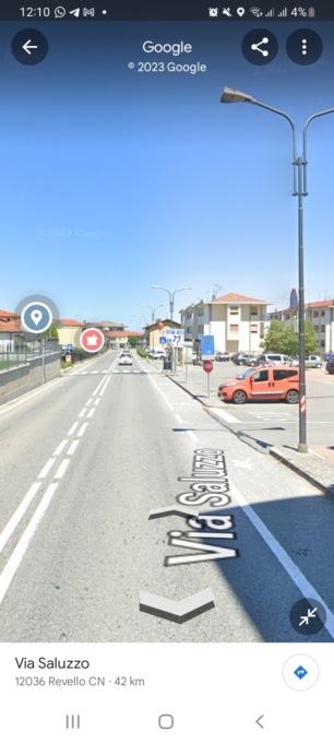 Scontro tra una moto e un’auto a Revello