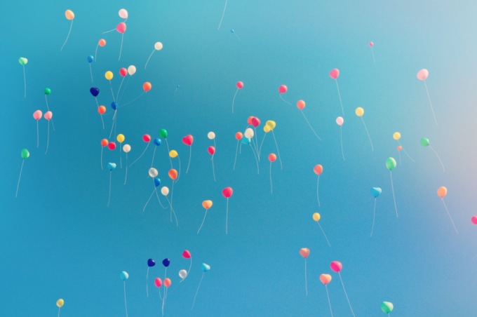 Plastic Free Cuneo: “Basta al lancio dei palloncini ad elio: inquinano e sono pericolosi”