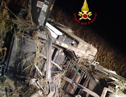 Polonghera, chiusa per 2 ore la SP170 per un trattore ribaltato