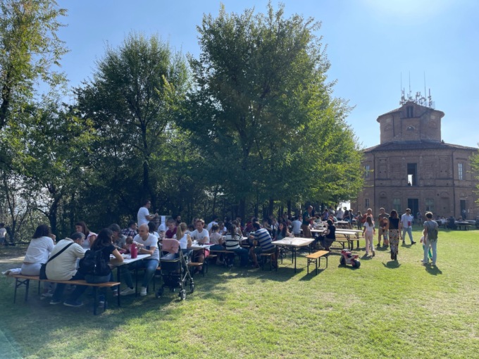Da cortile a cortile: a Bra l’evento registra migliaia di partecipanti