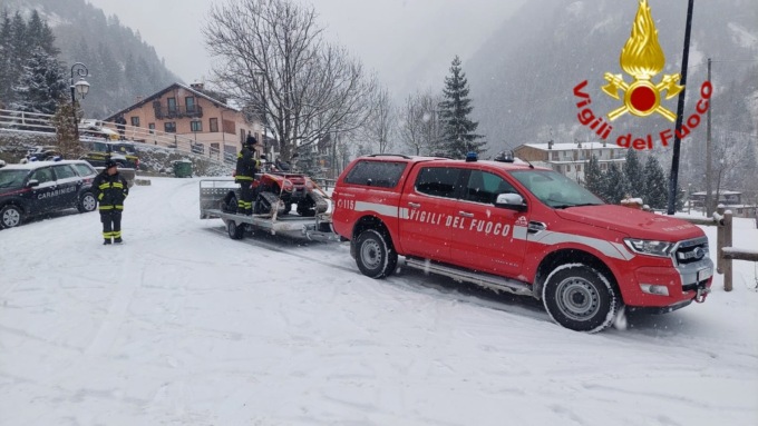 Coppia di escursionisti dispersa da un giorno: si cerca senza sosta
