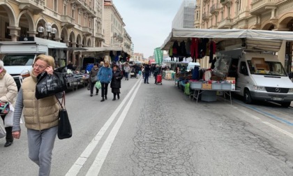 Oggi corso Nizza a Cuneo chiuso per il mercato